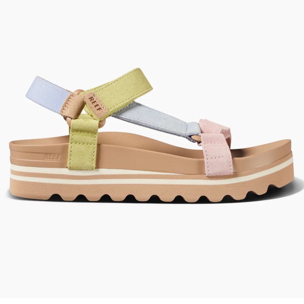 Reef Cushion Rem Hi Sandals